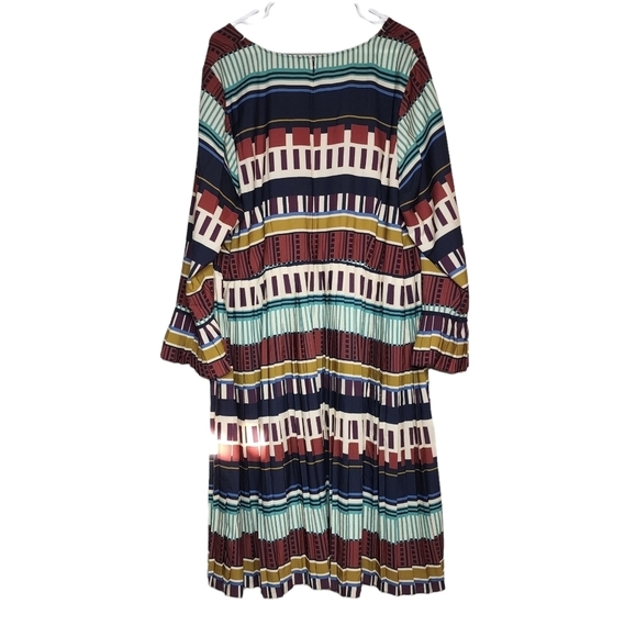 Eloquii Multicolored Pleated Dress Long Sleeve Flare Pleat Cuff Est Size 2X - Picture 9 of 16